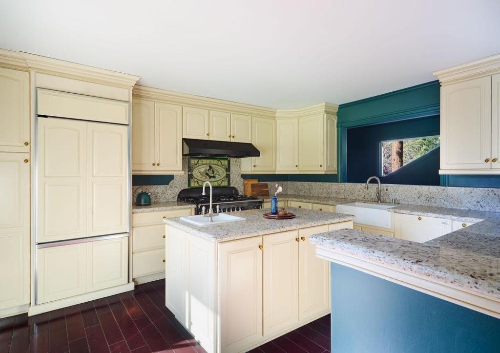 Deluxe Family Suite