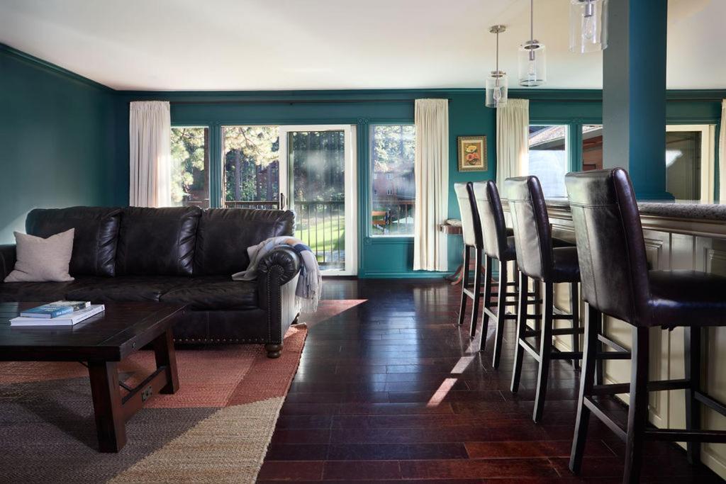 Deluxe Family Suite