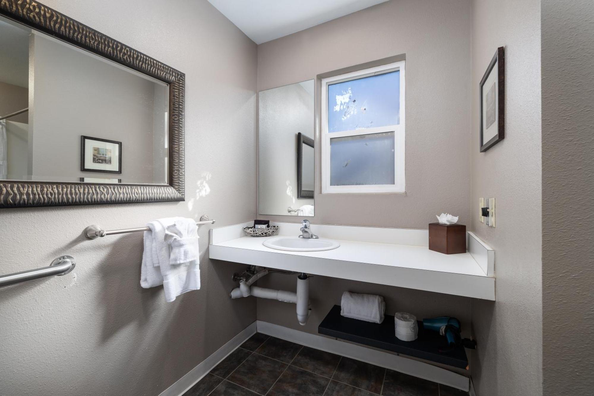 Queen Room Disability Access