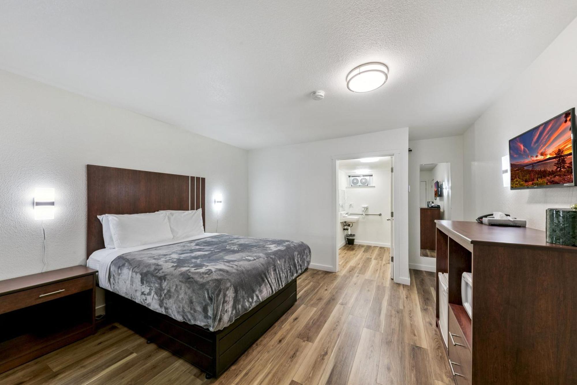 Queen Room Disability Access