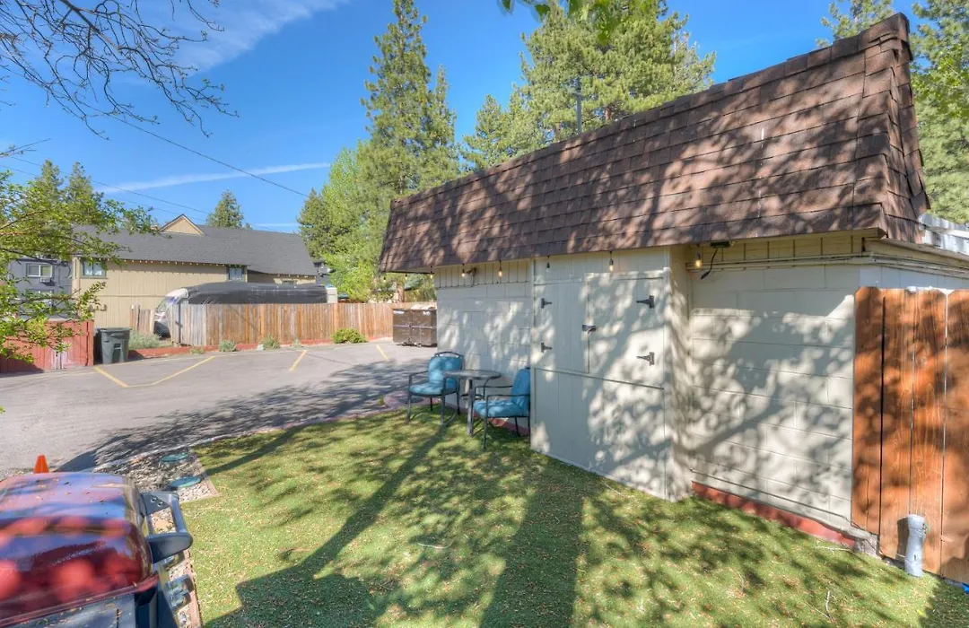 Pine Tree Place - Unit 1-1