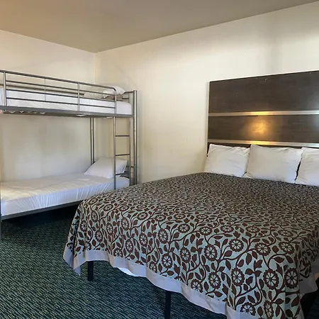 Elevation Lodge-3